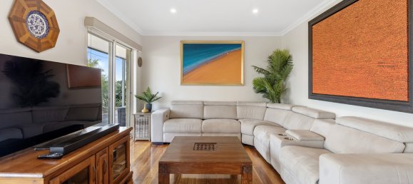 Granja de 3 dormitorios en Mardan, Australia No. 234 12