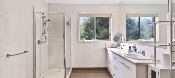 Granja de 3 dormitorios en Mardan, Australia No. 234 17