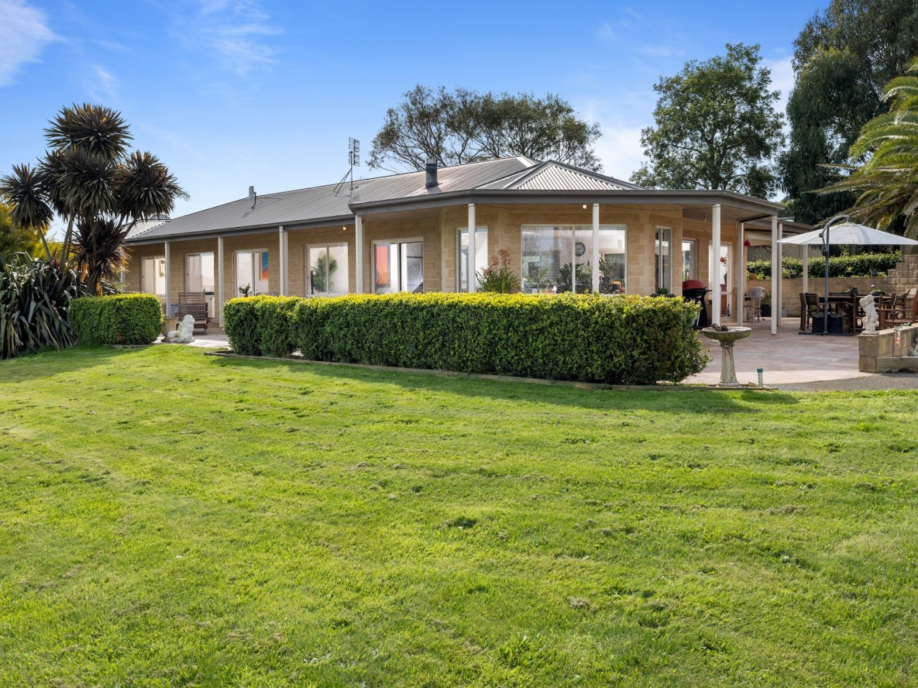 Granja de 3 dormitorios en Mardan, Australia No. 234