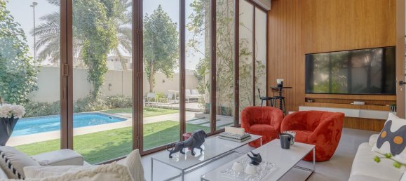 5 bedrooms Villa in Meydan, UAE No. 113741 3