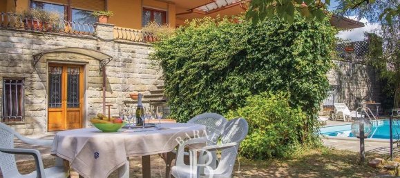 3 bedrooms Villa in Vicchio, Italy No. 156536 4