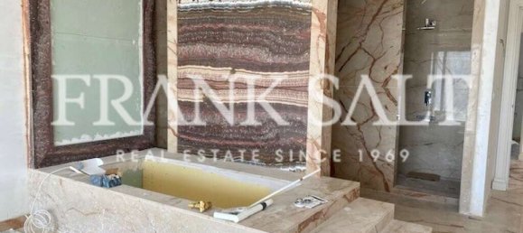 Ático de 3 dormitorios en Saint Julian's, Malta No. 1527 15