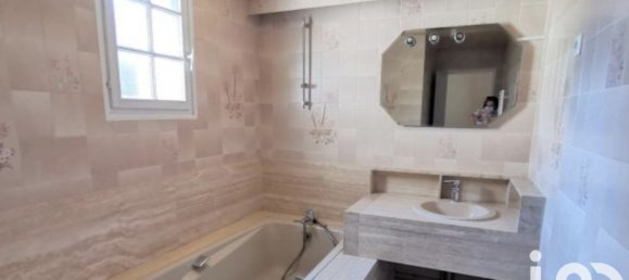 4 Schlafzimmer Stadthaus in Bievres, France, Nr. 239840 10