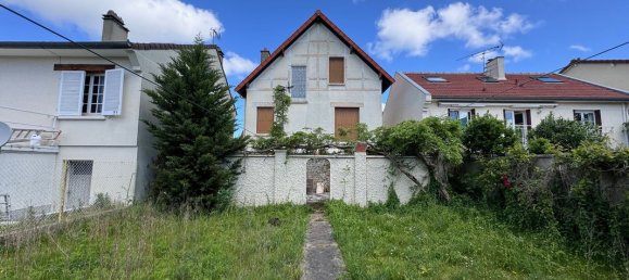 2 bedrooms House in Athis-Mons, France No. 169657 2