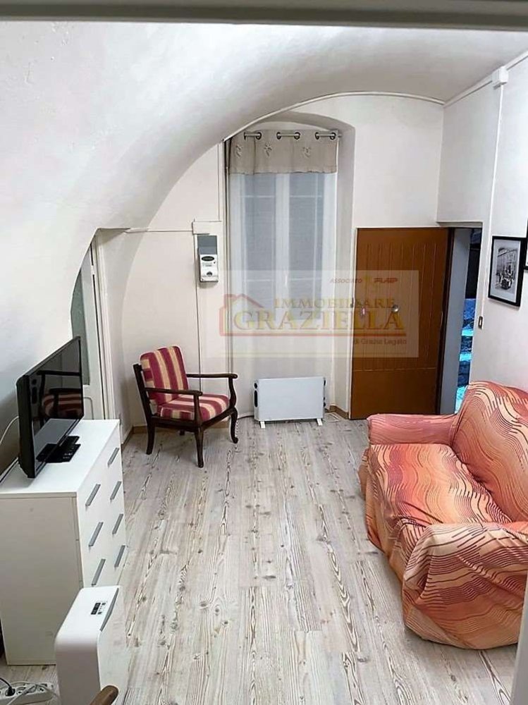 2-Zimmer Wohnung in Dolceacqua, Italy, Nr. 186306