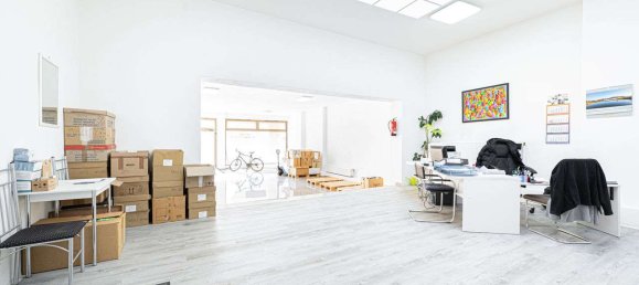 225m² Office in Augsburg, Germany No. 116884 7