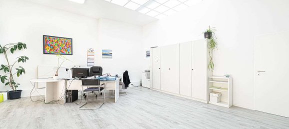 225m² Office in Augsburg, Germany No. 116884 14