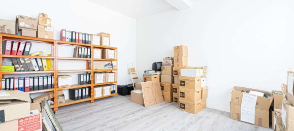 225m² Office in Augsburg, Germany No. 116884 5