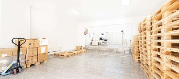 225m² Office in Augsburg, Germany No. 116884 11