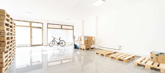 225m² Office in Augsburg, Germany No. 116884 9