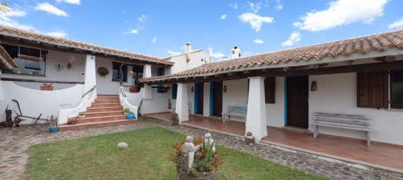 16 rooms House in Orosei, Italy No. 54601 18