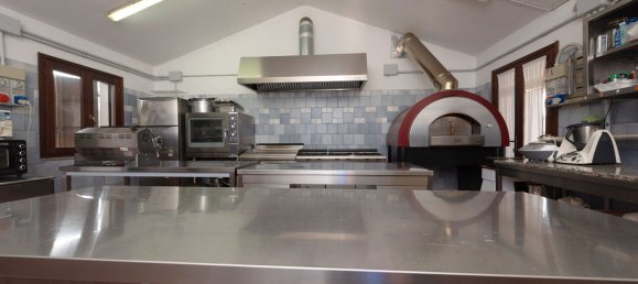 16 rooms House in Orosei, Italy No. 54601 30