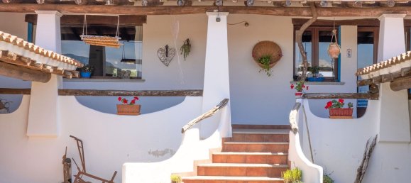 16 rooms House in Orosei, Italy No. 54601 4