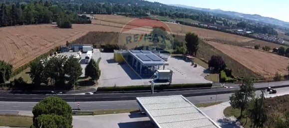 1 room Land in Monte Roberto, Italy No. 7413 6