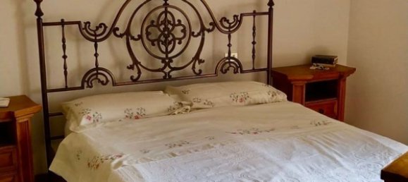 6 rooms House in Rufina, Italy No. 45370 5