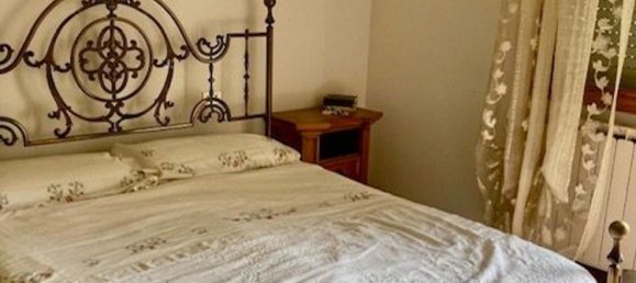 6 rooms House in Rufina, Italy No. 45370 3