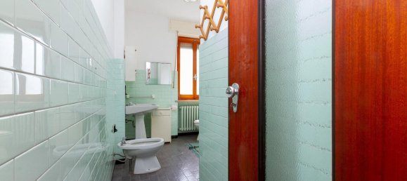 4 rooms Apartment in Frassino, Italy No. 154253 20