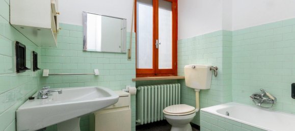 4 rooms Apartment in Frassino, Italy No. 154253 19