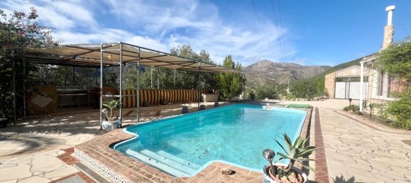 5 Schlafzimmer Haus in Alcaucin, Spain, Nr. 156669 2