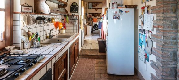 5 rooms House in Assisi, Italy No. 26053 18