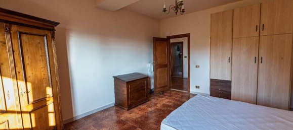 5 rooms House in Assisi, Italy No. 26053 27