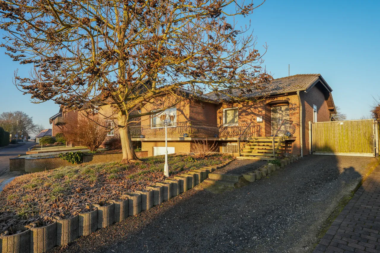 3 Schlafzimmer Bungalow in Heinsberg, Germany, Nr. 164133