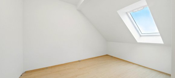 2 bedrooms Apartment in Hollabrunn, Austria No. 130083 4