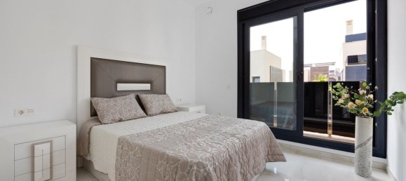 Дом с 3 спальнями в Кабо Роиг, Испания № 145326 13