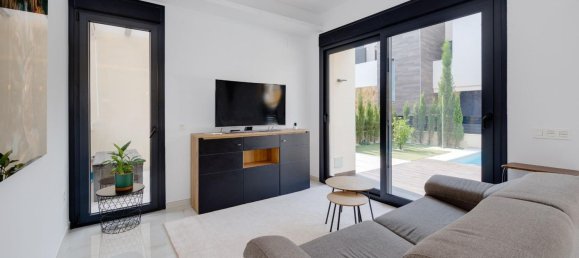 Дом с 3 спальнями в Кабо Роиг, Испания № 145326 5