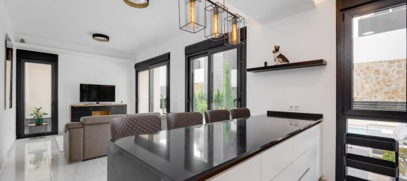 Дом с 3 спальнями в Кабо Роиг, Испания № 145326 9