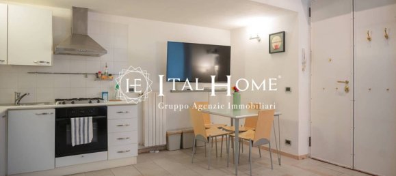 1 chambre Appartement à Milan, Italy No. 323511 2