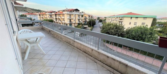 Apartamento de 3 habitaciónes en Squillace, Italy No. 34613 7