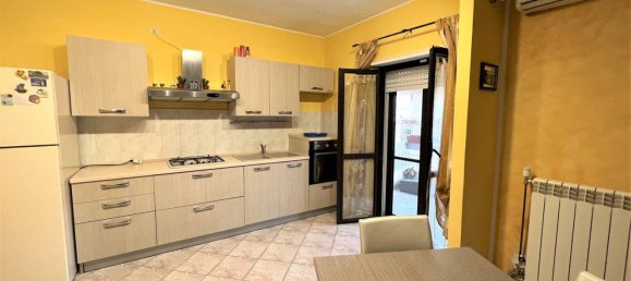 Apartamento de 3 habitaciónes en Squillace, Italy No. 34613 2
