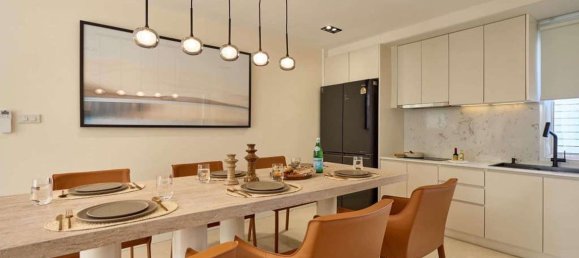 4 bedrooms House in Chiang Mai, Thailand No. 26980 3