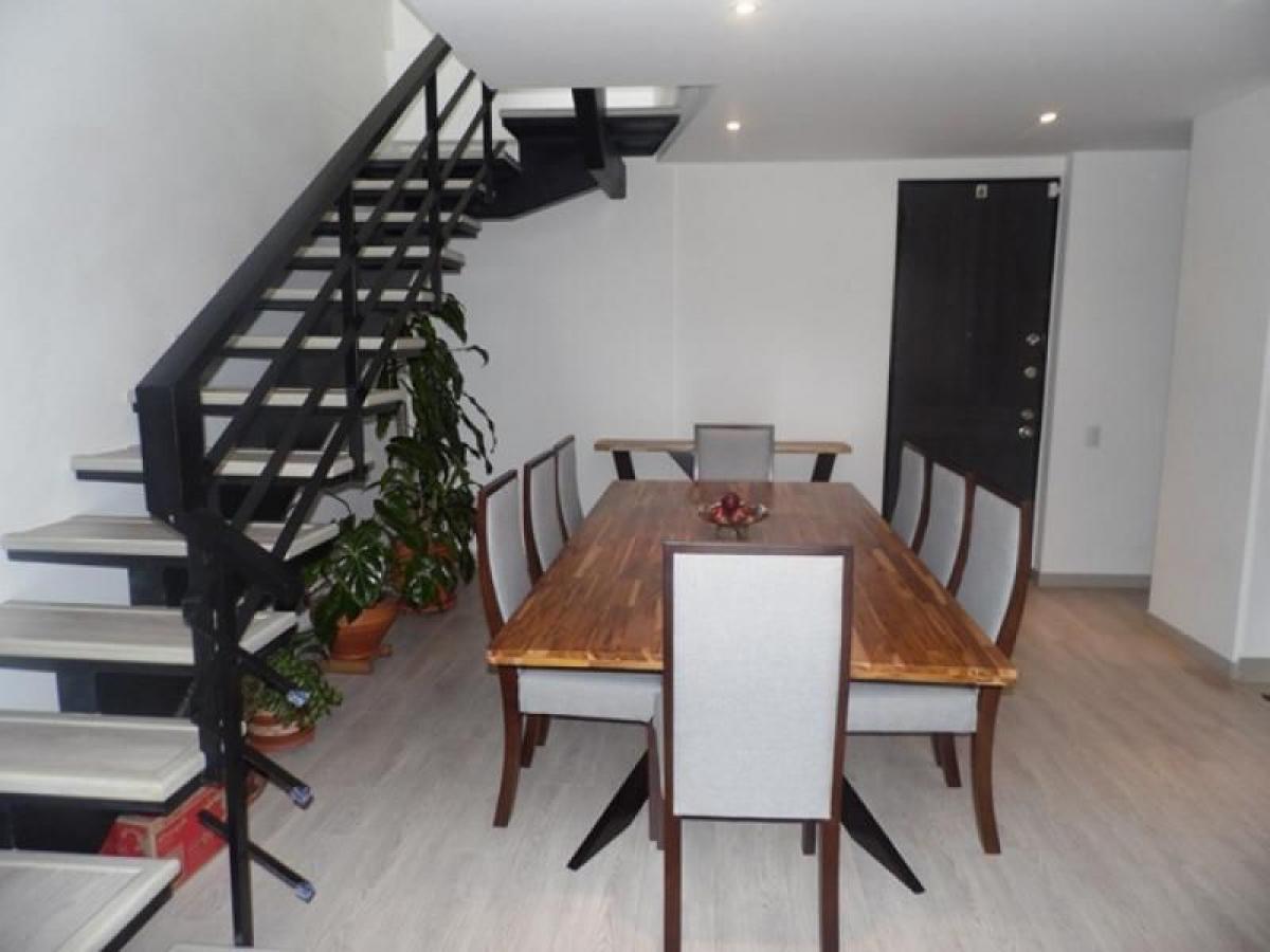 3 bedrooms House in Bogota, Colombia No. 11107