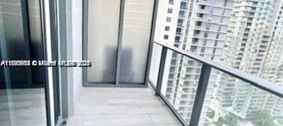 Propriedade comercial T1 em Miami, EUA N.º 615923 23