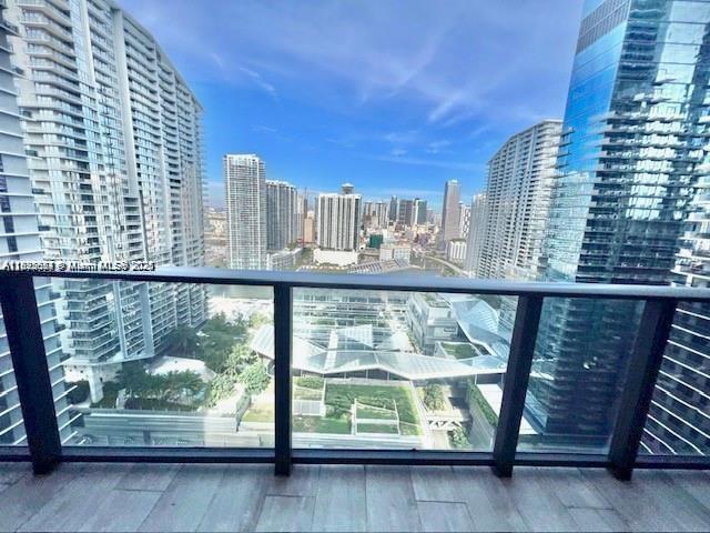 Propriedade comercial T1 em Miami, EUA N.º 615923