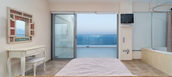 4 bedrooms Villa in Agios Nikolaos, Greece No. 3631 25