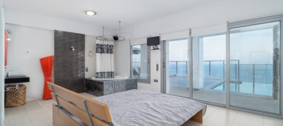 4 bedrooms Villa in Agios Nikolaos, Greece No. 3631 14