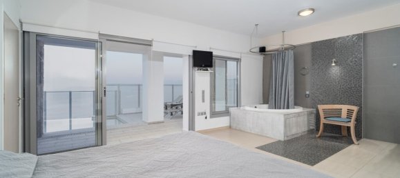 4 bedrooms Villa in Agios Nikolaos, Greece No. 3631 18