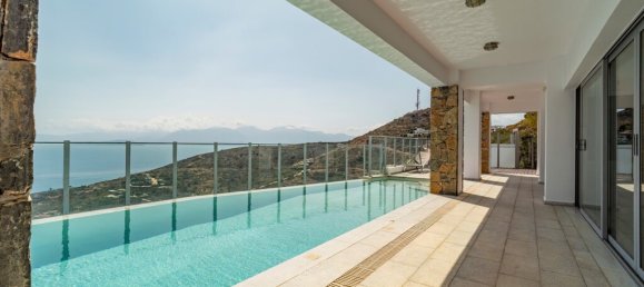 4 bedrooms Villa in Agios Nikolaos, Greece No. 3631 2