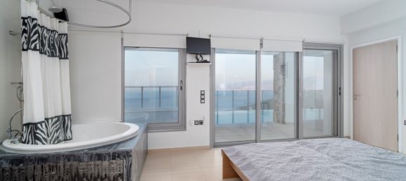 4 bedrooms Villa in Agios Nikolaos, Greece No. 3631 15