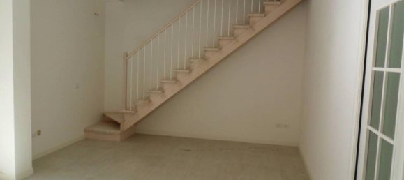 3 rooms Apartment in Ravenna, Italy No. 20044 4