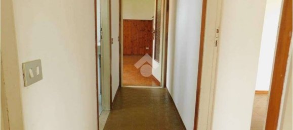 Apartamento T2 em Vergiate, Italy N.º 73386 10