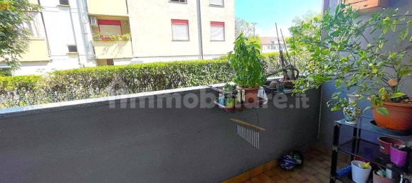 2 غرف نوم شقة في Limbiate, Italy رقم 295734 5