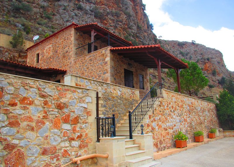 2 bedrooms Commercial property in Chania, Greece No. 62455