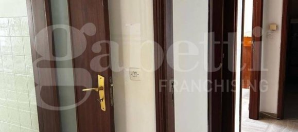 2 bedrooms Apartment in Taranto, Italy No. 33803 34