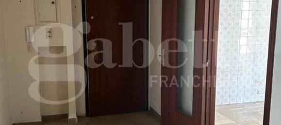 2 bedrooms Apartment in Taranto, Italy No. 33803 33