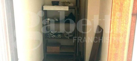 2 bedrooms Apartment in Taranto, Italy No. 33803 9