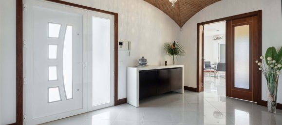 4 bedrooms Villa in Albufeira, Portugal No. 337257 2